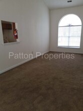 117 Green Rose Rd in Columbia, SC - Foto de edificio - Building Photo