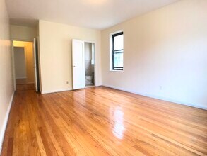 50 Overlook Terrace in New York, NY - Building Photo - Building Photo