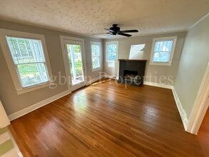 125 Woodbriar Rd in Winston-Salem, NC - Building Photo - Building Photo