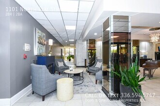 1101 N Elm St in Greensboro, NC - Building Photo - Building Photo