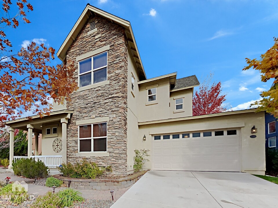 1014 Marble Hills Cir in Sparks, NV - Building Photo