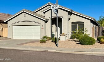 23603 North 21st Pl in Phoenix, AZ - Building Photo