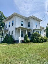 10 Wall St in Middletown, CT - Building Photo