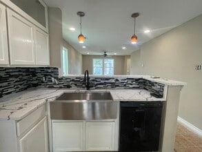 6231 Lone Prairie Way in Katy, TX - Building Photo - Building Photo