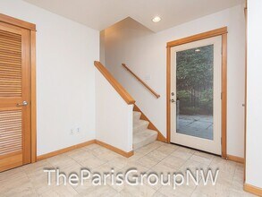 13435 Greenwood Ave N in Seattle, WA - Building Photo - Building Photo