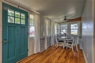 129 Dighton Ave in Portsmouth, RI - Building Photo - Building Photo