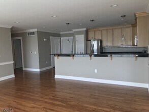 25 Ridgedale Ave in Madison, NJ - Building Photo - Building Photo