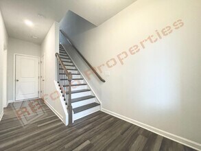 1419 Herb Garden Way in Apex, NC - Building Photo - Building Photo