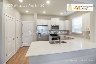 14820 Wallace Ave E in Bonney Lake, WA - Building Photo - Building Photo
