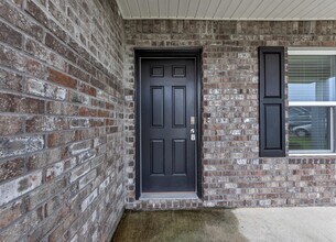 925 Merganser Way in Crestview, FL - Foto de edificio - Building Photo
