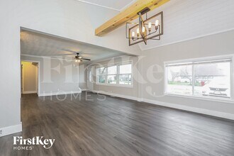 3976 Richard Ave in Grove City, OH - Foto de edificio - Building Photo