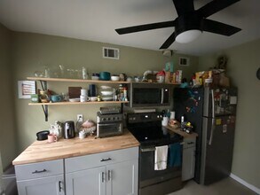 513 W Lookout Dr, Unit 209 in Richardson, TX - Building Photo - Building Photo