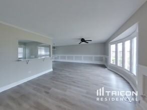 9221 Wheeler Dr in Orland Park, IL - Building Photo - Building Photo