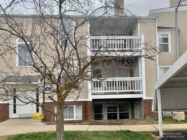 property at 109 Fieldcrest St