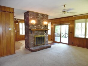 2638 Table Rock Rd in Pickens, SC - Building Photo - Building Photo