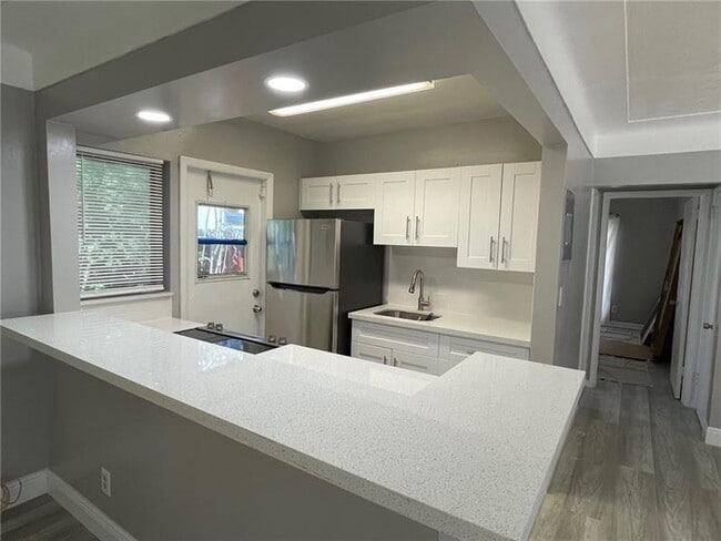 1925 NE 26th Dr in Wilton Manors, FL - Foto de edificio - Building Photo