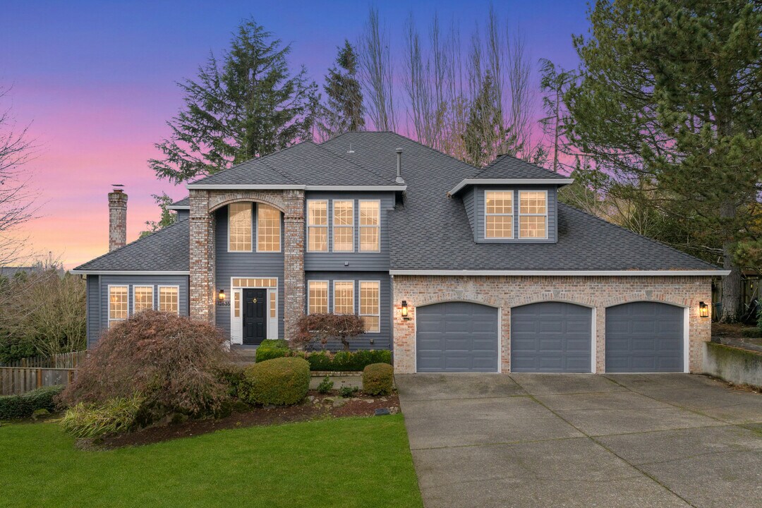 12635 SW 61st Pl in Portland, OR - Building Photo