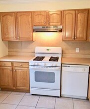 35 Higgins St, Unit 1 in Boston, MA - Building Photo - Building Photo