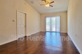5100 Playpen Dr in Jacksonville, FL - Building Photo - Building Photo