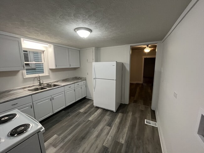 145 Boltin St in Dayton, OH - Building Photo - Building Photo