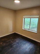 3417 Riverside Dr in Dayton, OH - Building Photo - Building Photo