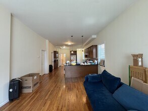 167 Pearl St, Unit 1 in Somerville, MA - Building Photo - Building Photo