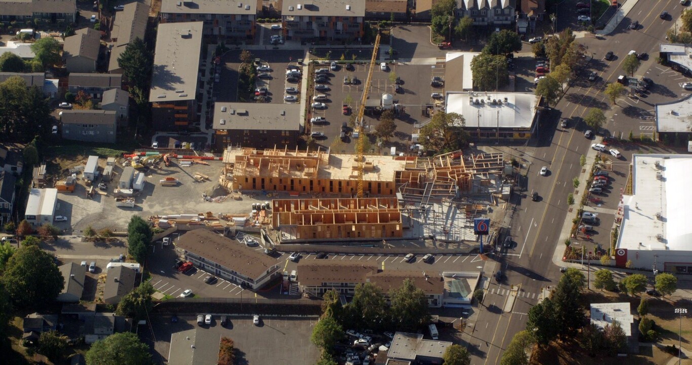 Hazel Ying Lee Apartments in Portland, OR - Foto de edificio