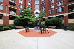 85 Brainerd Rd, Unit 303 in Boston, MA - Building Photo