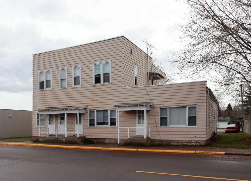 103 W Menomonie St in Elk Mound, WI - Building Photo