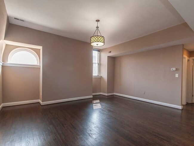 617 W Lexington St in Baltimore, MD - Building Photo - Building Photo