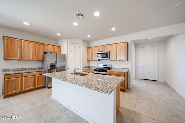 25333 N 172nd Dr in Surprise, AZ - Building Photo - Building Photo