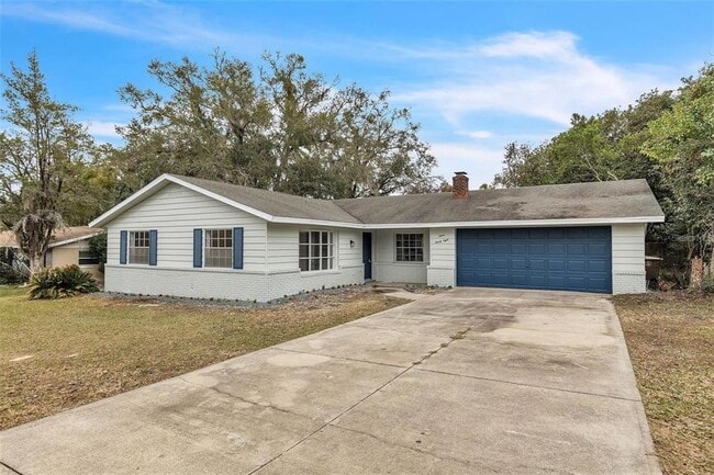property at 1228 SE 17th St