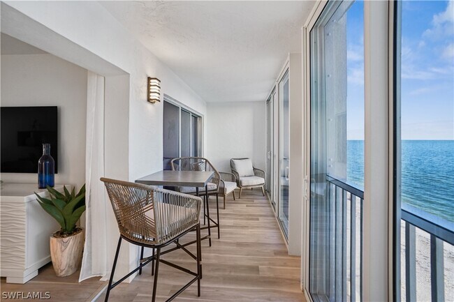 25900 Hickory Blvd in Bonita Springs, FL - Building Photo - Building Photo