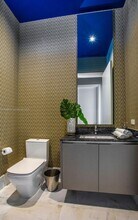 17141 Collins Ave in Sunny Isles Beach, FL - Building Photo - Building Photo