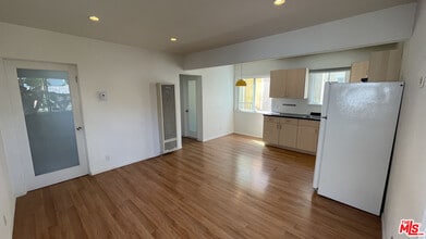 732 Washington Blvd in Marina Del Rey, CA - Building Photo - Building Photo
