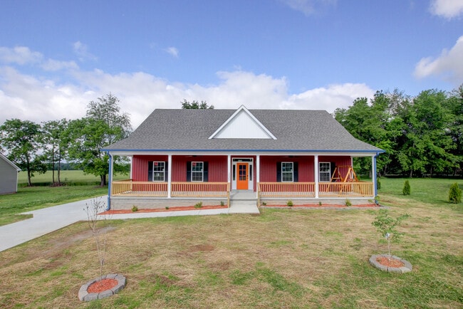property at 135 Riverbend Dr