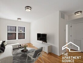 2205 W Eastwood Ave, Unit 2 in Chicago, IL - Building Photo