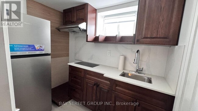 5513 Spring St in Niagara Falls, ON - Building Photo - Building Photo