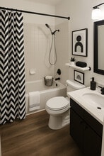 921 University Avenue in Salinas, CA - Foto de edificio - Building Photo