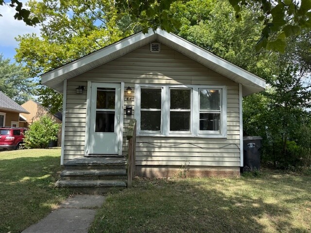 1645 E Bowman St in South Bend, IN - Building Photo