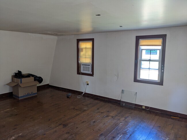 20 Turntable Jct in Flemington, NJ - Building Photo - Building Photo