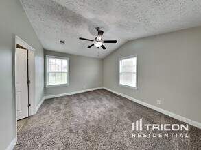 426 Golf Club Ln in Springfield, TN - Building Photo - Building Photo