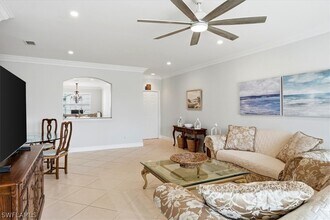 5963 Sand Wedge Ln in Naples, FL - Foto de edificio - Building Photo