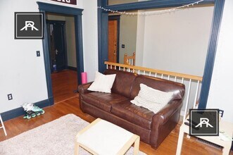 82 Gordon St in Brighton, MA - Building Photo - Building Photo