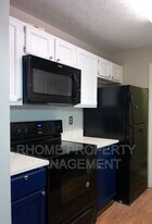 1415 Tuxworth Cir in Decatur, GA - Building Photo