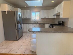 164 Jackson Ave in Mineola, NY - Building Photo - Building Photo