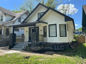 4010 S Benton Ave in Kansas City, MO - Building Photo - Building Photo