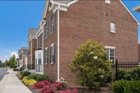 Meadow Branch Luxury Apartments in Winchester, VA - Building Photo - Building Photo