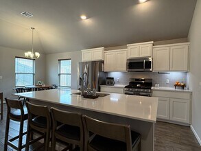 4612 Prominence Dr in Oklahoma City, OK - Building Photo - Building Photo