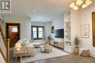 56 Highfield Rd in Toronto, ON - Building Photo - Building Photo